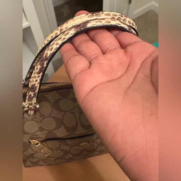 Coach Brown Purse With Leopard Print On Straps set - Picture 7 of 16